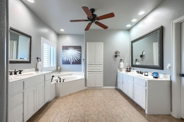 18066 Langford Lane, Talty, TX 75126