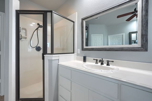 18066 Langford Lane, Talty, TX 75126