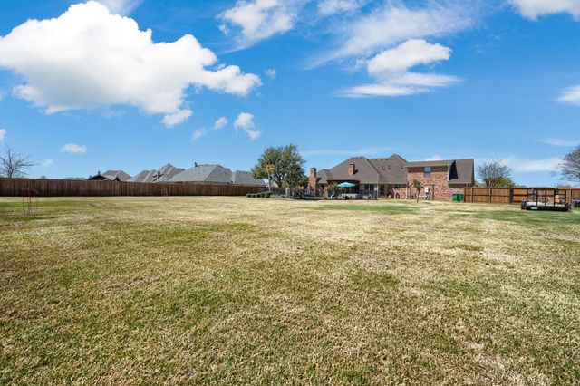 18066 Langford Lane, Talty, TX 75126