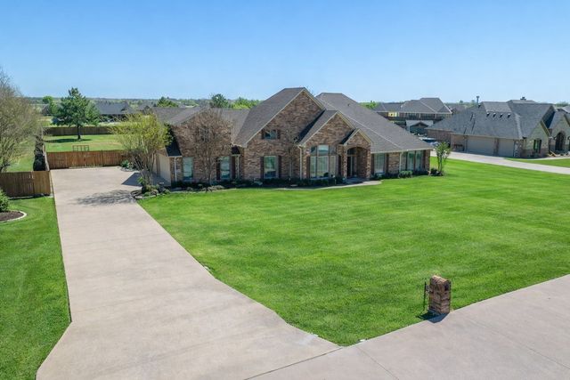 18066 Langford Lane, Talty, TX 75126