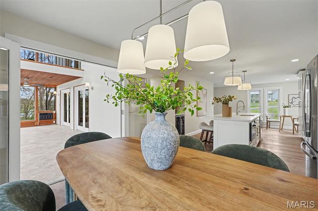 3 Oak Bluff Drive, Lake St Louis, MO 63367