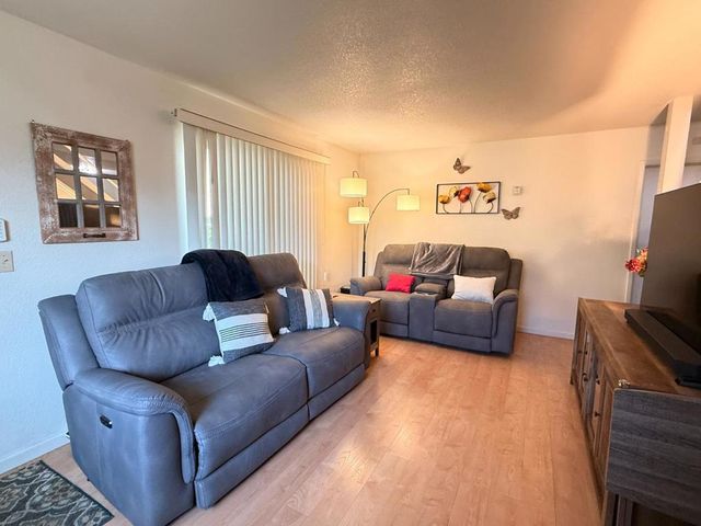 12911 Barkley Drive, Salinas, CA 93906