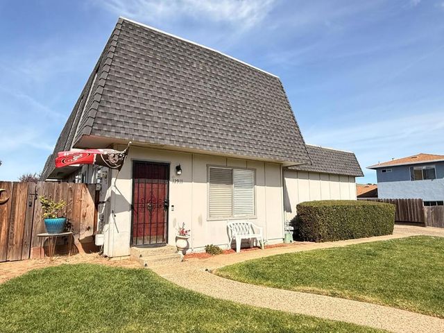 12911 Barkley Drive, Salinas, CA 93906