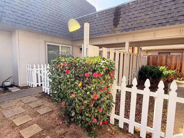 12911 Barkley Drive, Salinas, CA 93906