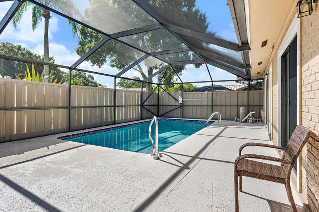 5896 Golden Eagle Circle, Palm Beach Gardens, FL 33418
