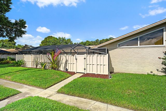 5896 Golden Eagle Circle, Palm Beach Gardens, FL 33418