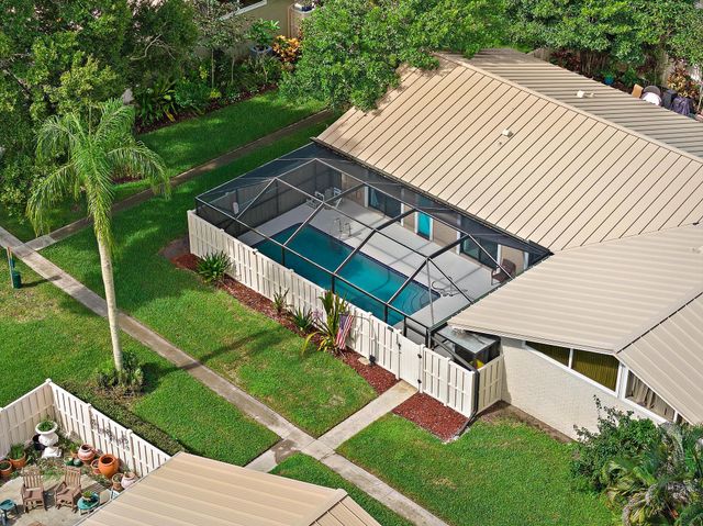 5896 Golden Eagle Circle, Palm Beach Gardens, FL 33418