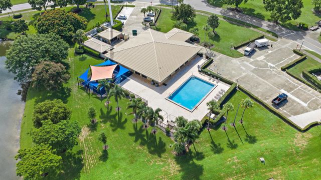 5896 Golden Eagle Circle, Palm Beach Gardens, FL 33418