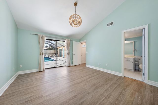 5896 Golden Eagle Circle, Palm Beach Gardens, FL 33418