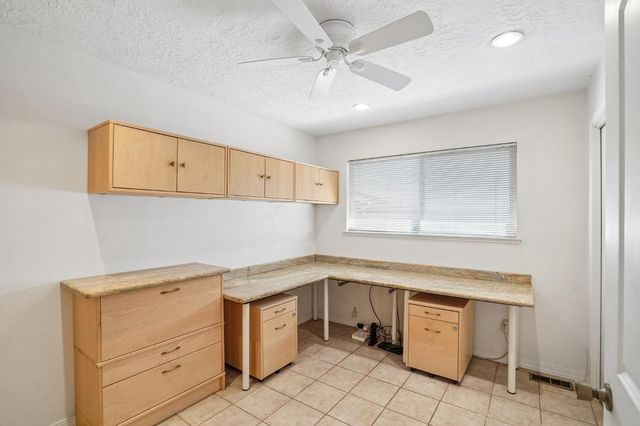5038 Primrose Dr, Fair Oaks, CA 95628