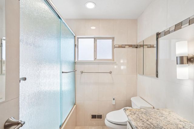 5038 Primrose Dr, Fair Oaks, CA 95628