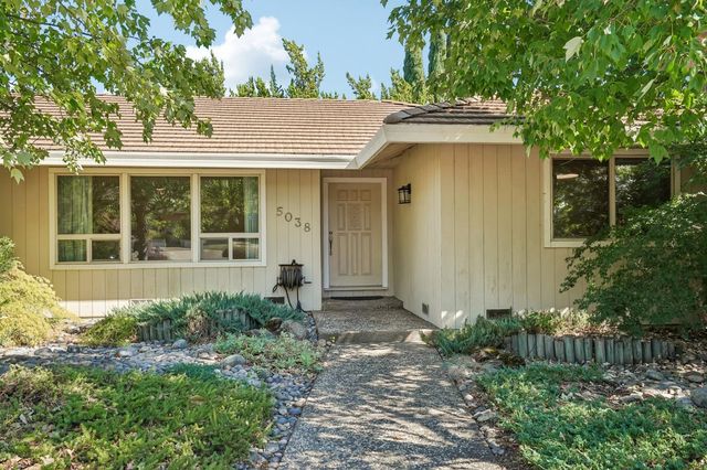 5038 Primrose Dr, Fair Oaks, CA 95628