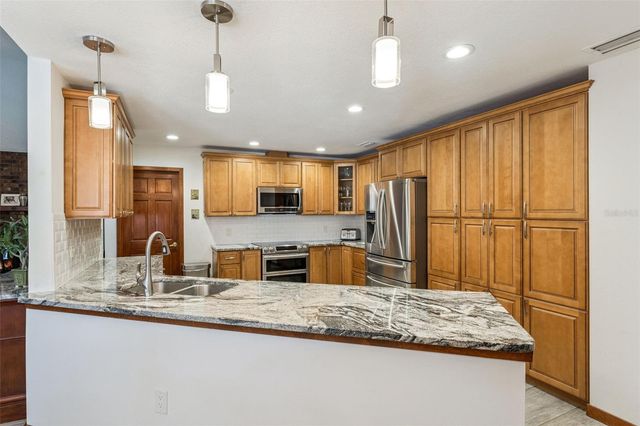 449 WEKIVA COVE ROAD, Longwood, FL 32779