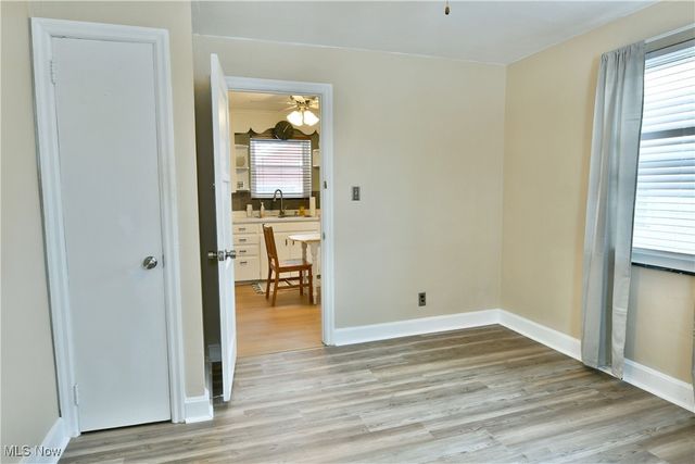 676 Central Parkway Avenue SE, Warren, OH 44484