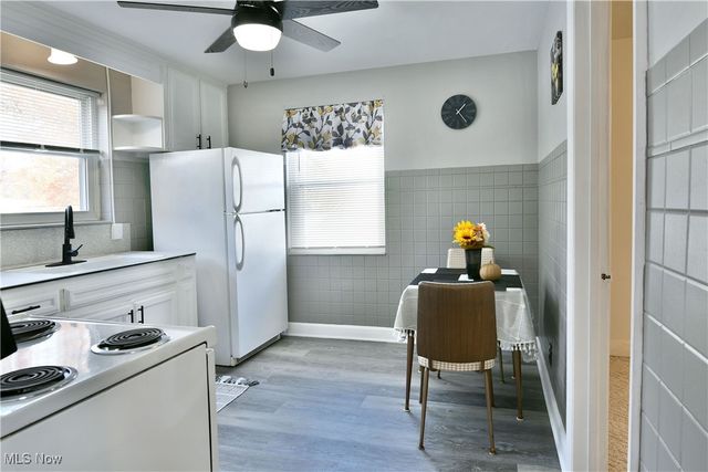 676 Central Parkway Avenue SE, Warren, OH 44484