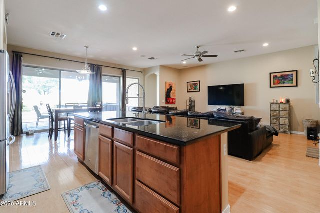 9409 S 43RD Drive, Laveen, AZ 85339