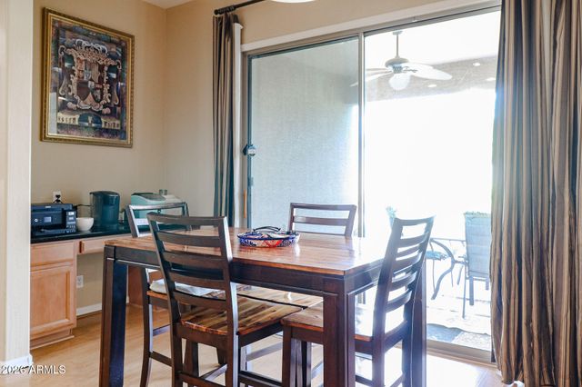 9409 S 43RD Drive, Laveen, AZ 85339