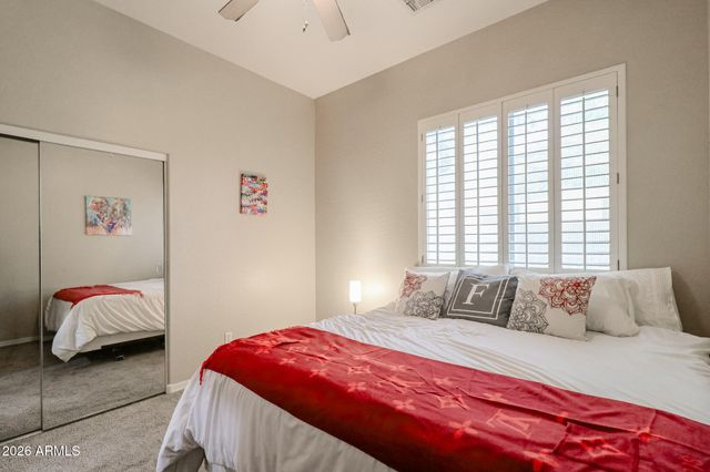 9409 S 43RD Drive, Laveen, AZ 85339