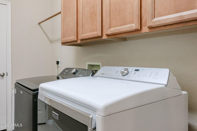 9409 S 43RD Drive, Laveen, AZ 85339