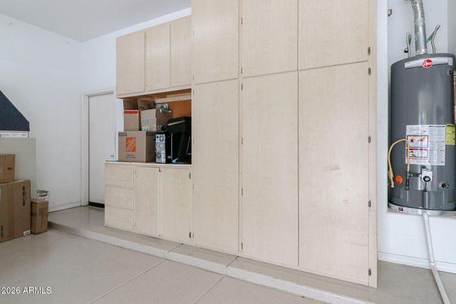 9409 S 43RD Drive, Laveen, AZ 85339