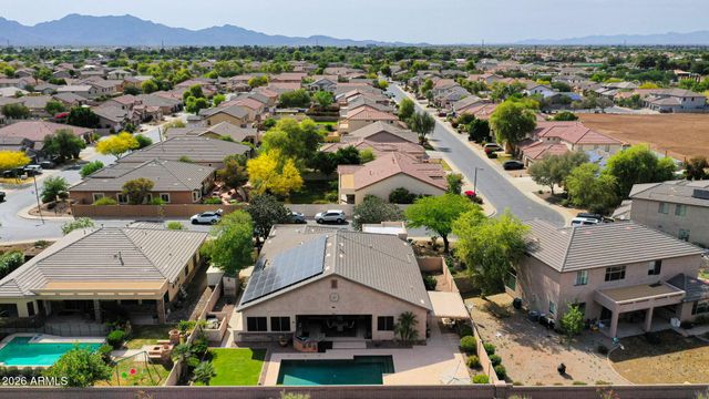 9409 S 43RD Drive, Laveen, AZ 85339