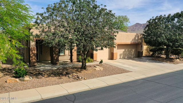 9409 S 43RD Drive, Laveen, AZ 85339