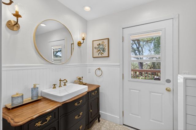 7060 Calcite Dr, El Dorado, CA 95623