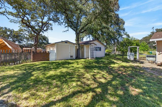 7060 Calcite Dr, El Dorado, CA 95623