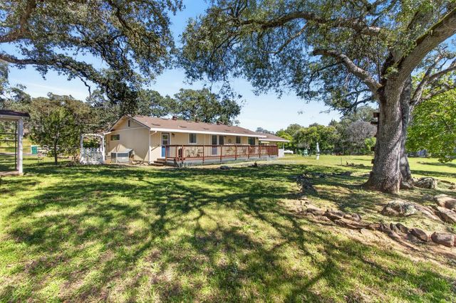 7060 Calcite Dr, El Dorado, CA 95623