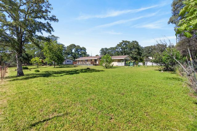 7060 Calcite Dr, El Dorado, CA 95623
