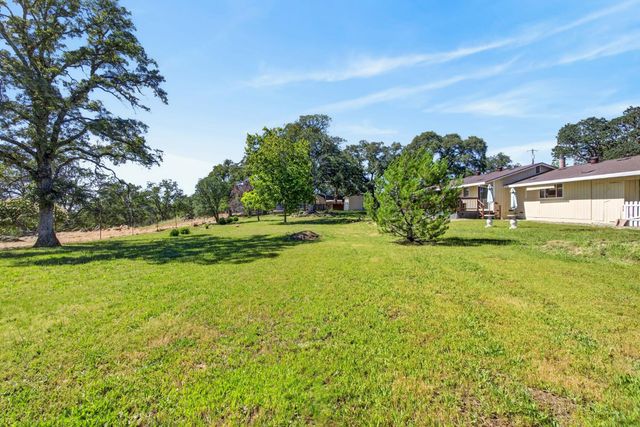 7060 Calcite Dr, El Dorado, CA 95623