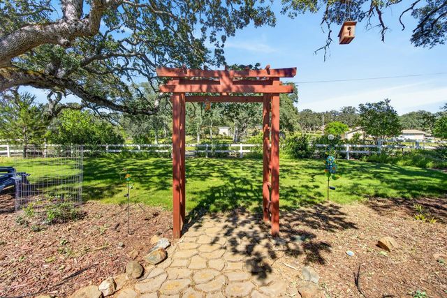 7060 Calcite Dr, El Dorado, CA 95623