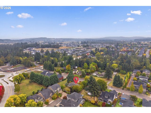 28175 Sw CANYON CREEK Rd S, Wilsonville, OR 97070