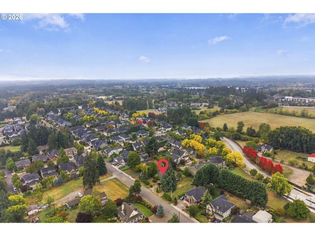 28175 Sw CANYON CREEK Rd S, Wilsonville, OR 97070