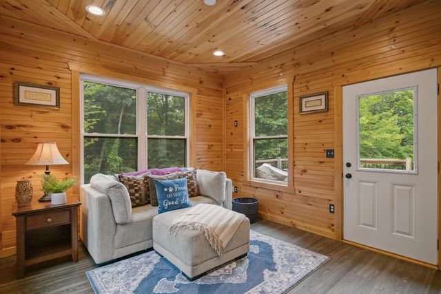 13368 Lilypine Drive, Marne, MI 49435