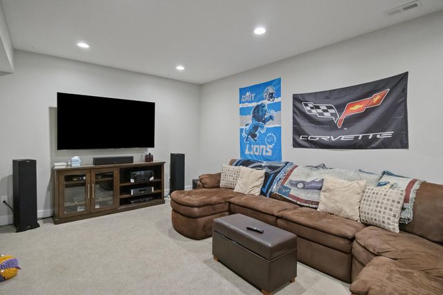 13368 Lilypine Drive, Marne, MI 49435