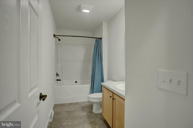 2 MAXINE TRL, Fairfield, PA 17320