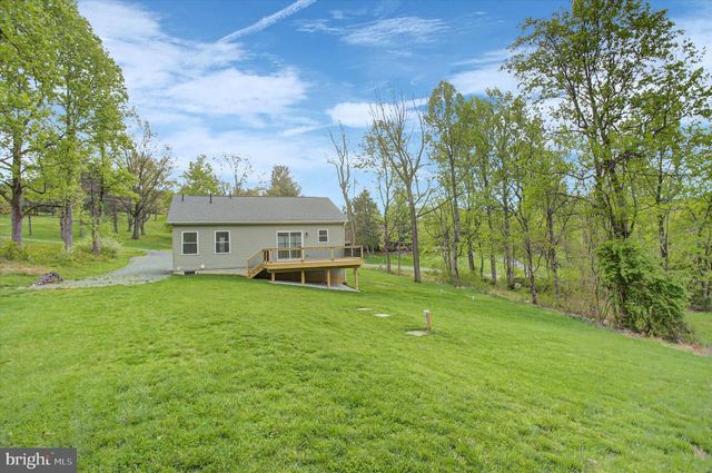 2 MAXINE TRL, Fairfield, PA 17320