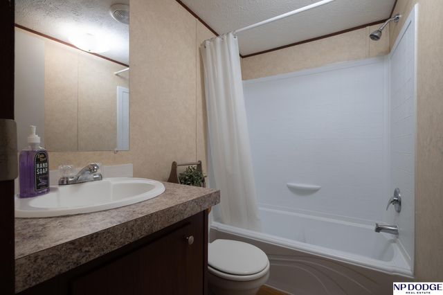 416 West Fairfield Street, Lincoln, NE 68521