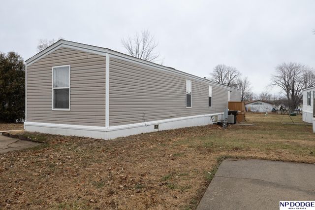 416 West Fairfield Street, Lincoln, NE 68521