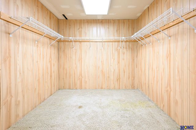 800 E Sanborn Drive, Lincoln, NE 68505