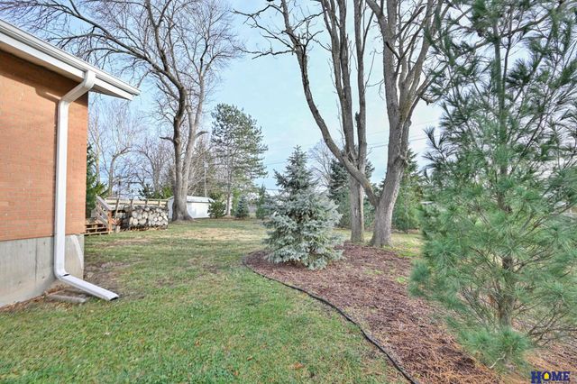 800 E Sanborn Drive, Lincoln, NE 68505