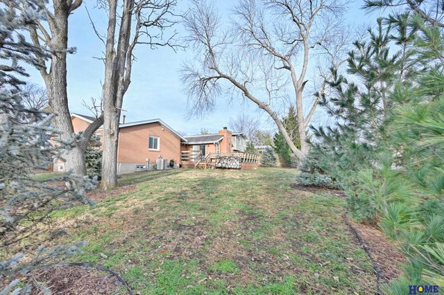 800 E Sanborn Drive, Lincoln, NE 68505