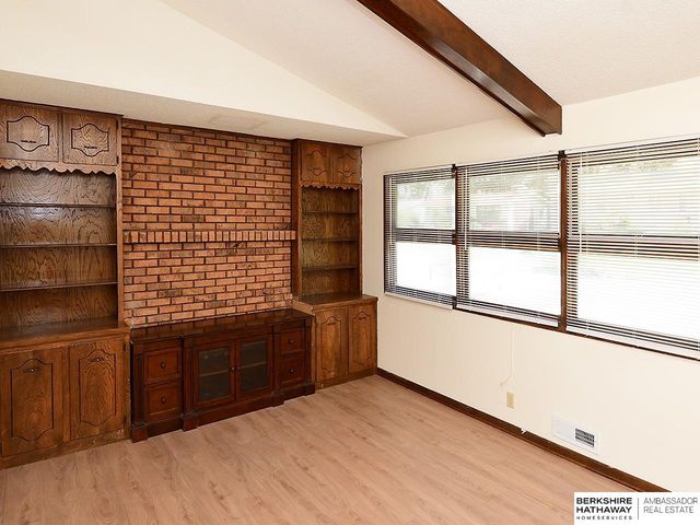 5609 Taylor Street, Omaha, NE 68104