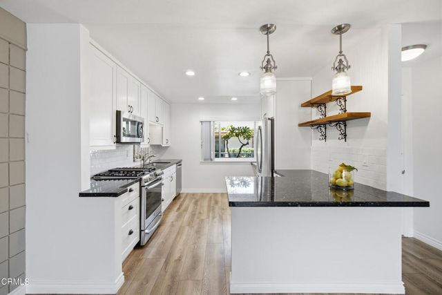 184 W Fiesta Green, Port Hueneme, CA 93041