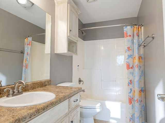 1601 Johnny Murphy Road, Dothan, AL 36301