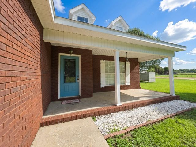 1601 Johnny Murphy Road, Dothan, AL 36301