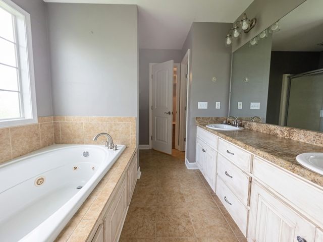 1601 Johnny Murphy Road, Dothan, AL 36301