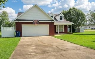 1601 Johnny Murphy Road, Dothan, AL 36301