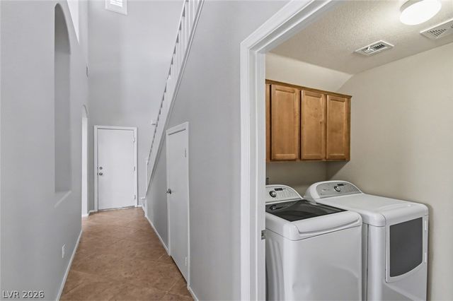 195 Falling Stones Court, Henderson, NV 89012